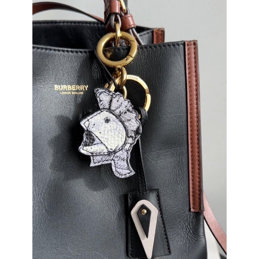 NWT Burberry Helmet Charm Black and White Keychain with Silver Hardware - Picture 2 of 8